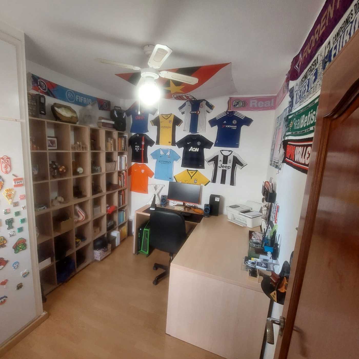 Piso en venta en calle Calle Madamme Curie