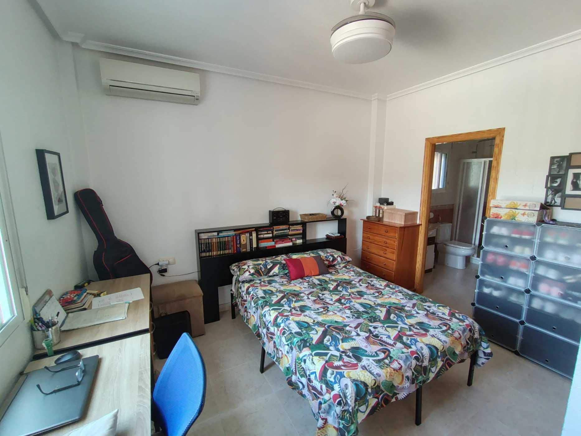 Casa en venta en calle Calle Holanda