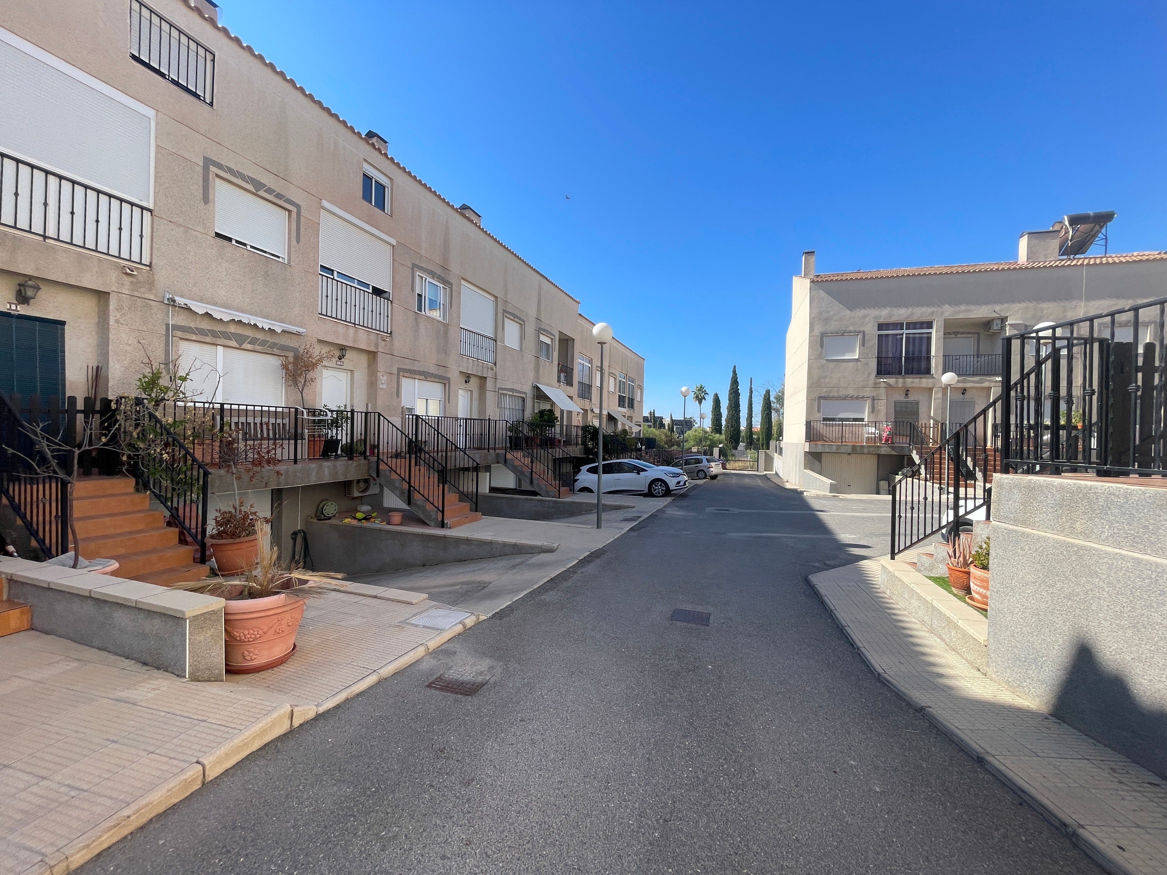 Chalet adosado en venta en calle Calle la Carrasqueta