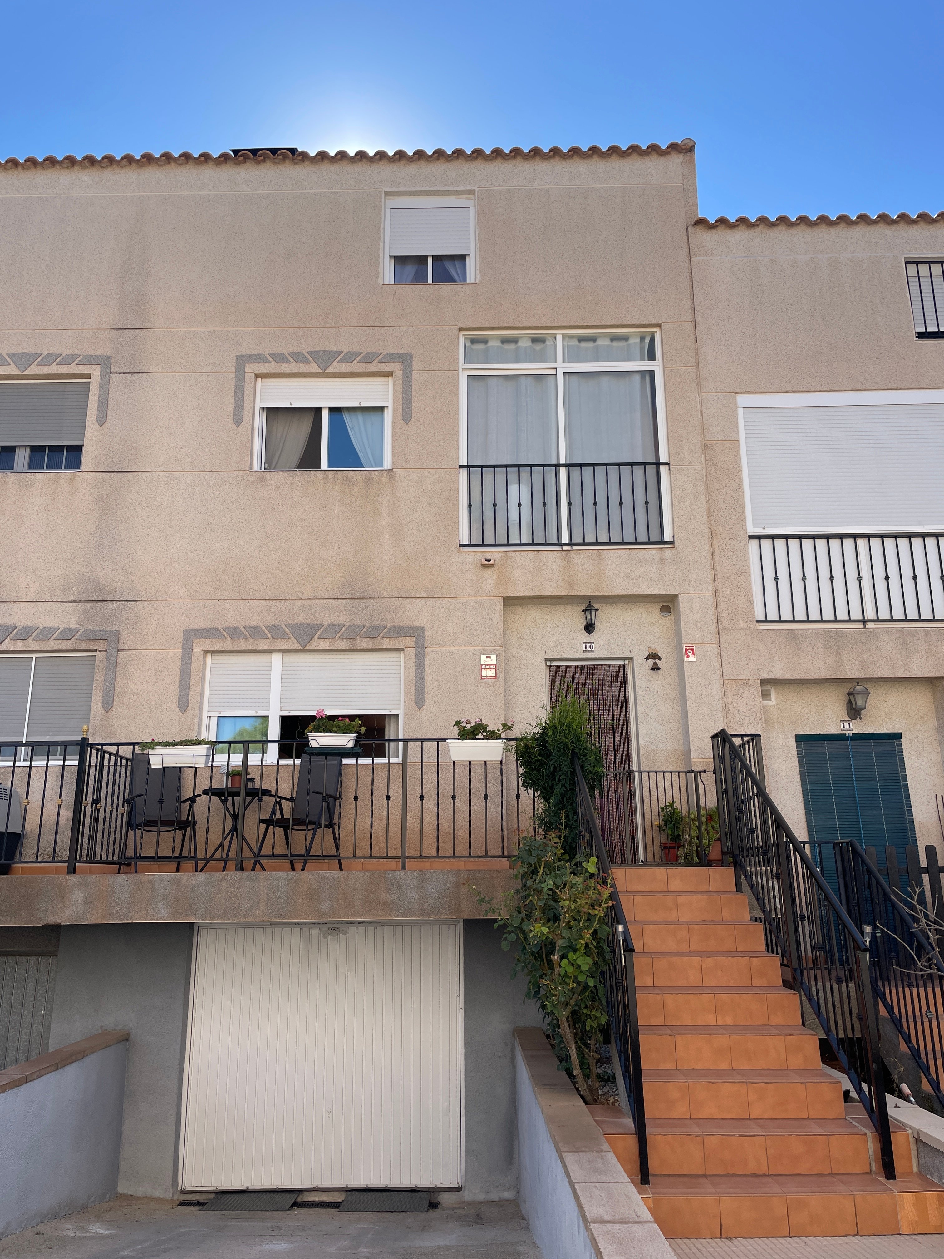 Chalet adosado en venta en calle Calle la Carrasqueta