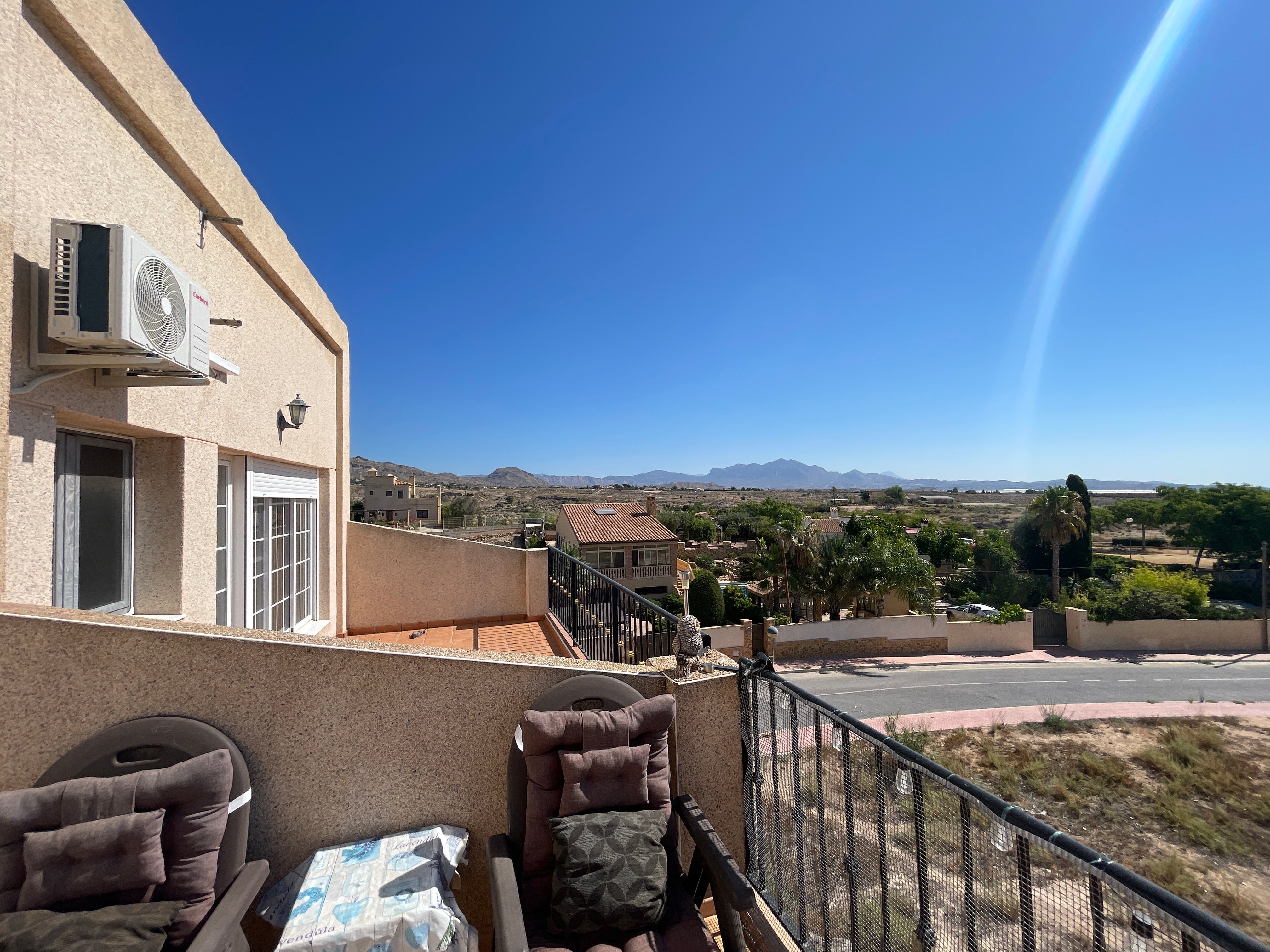 Chalet adosado en venta en calle Calle la Carrasqueta