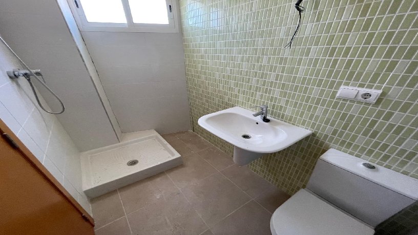 Piso en venta en calle Delegado Valera