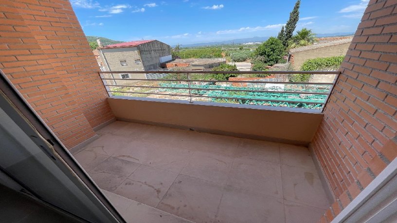 Piso en venta en calle Delegado Valera