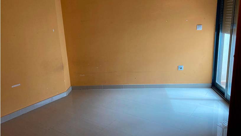 Piso en venta en calle Tinensa de Miravet 3 P3 C