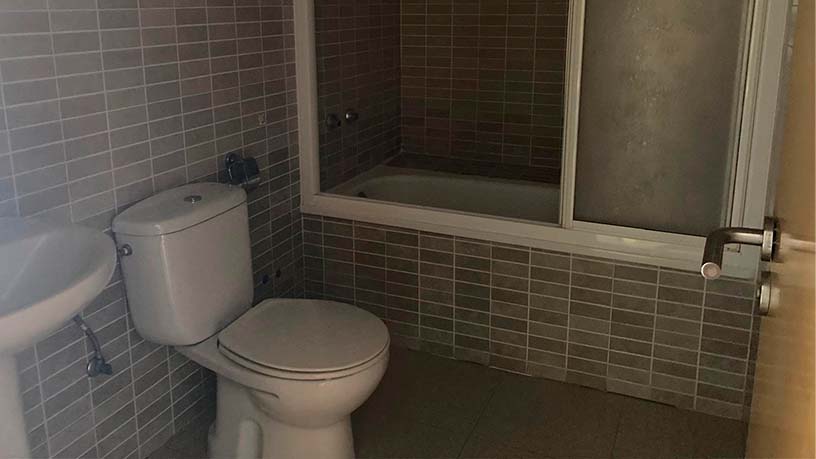 Piso en venta en calle Tinensa de Miravet 3 P3 C