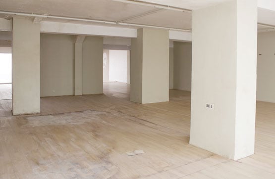 Commercial premises for sale in calle Gv Germanias Baja Local 1