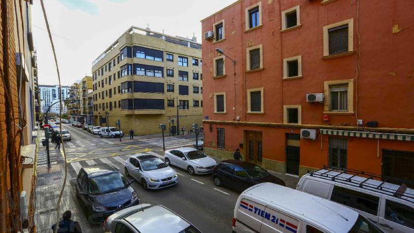 Piso en venta en calle Sierra de Agullent
