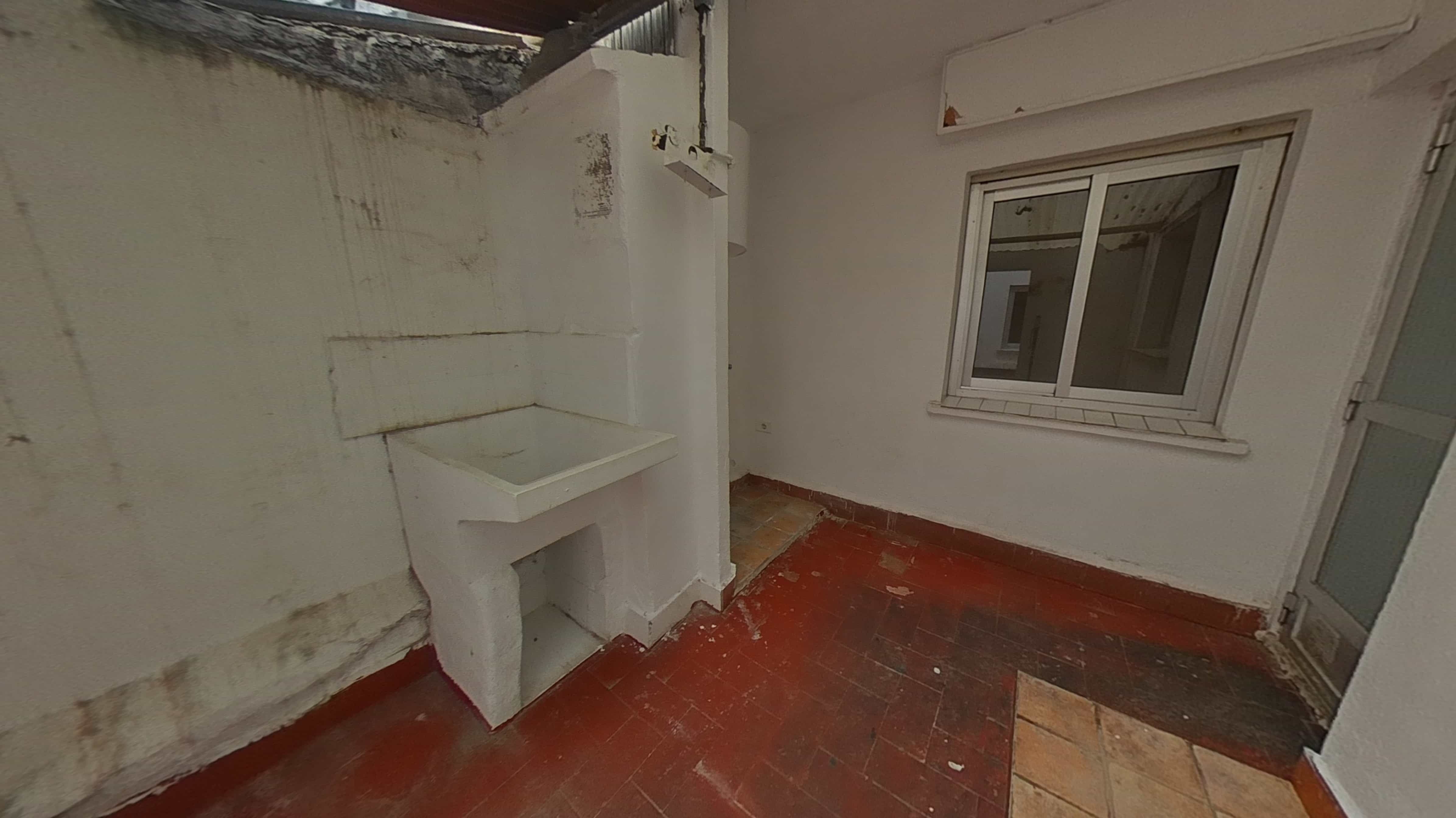 Flat for sale in calle Pedro Cabanes
