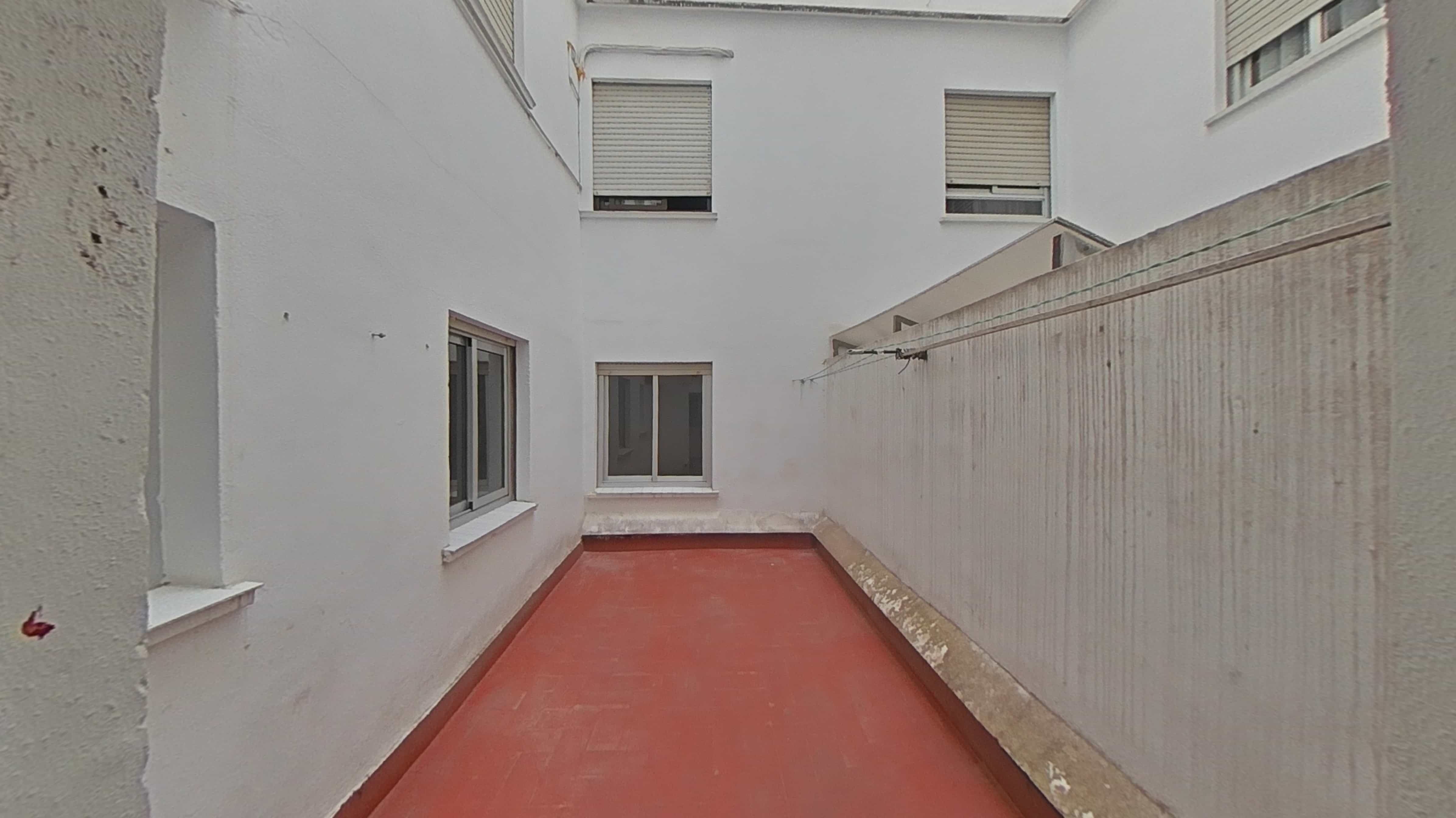 Flat for sale in calle Pedro Cabanes