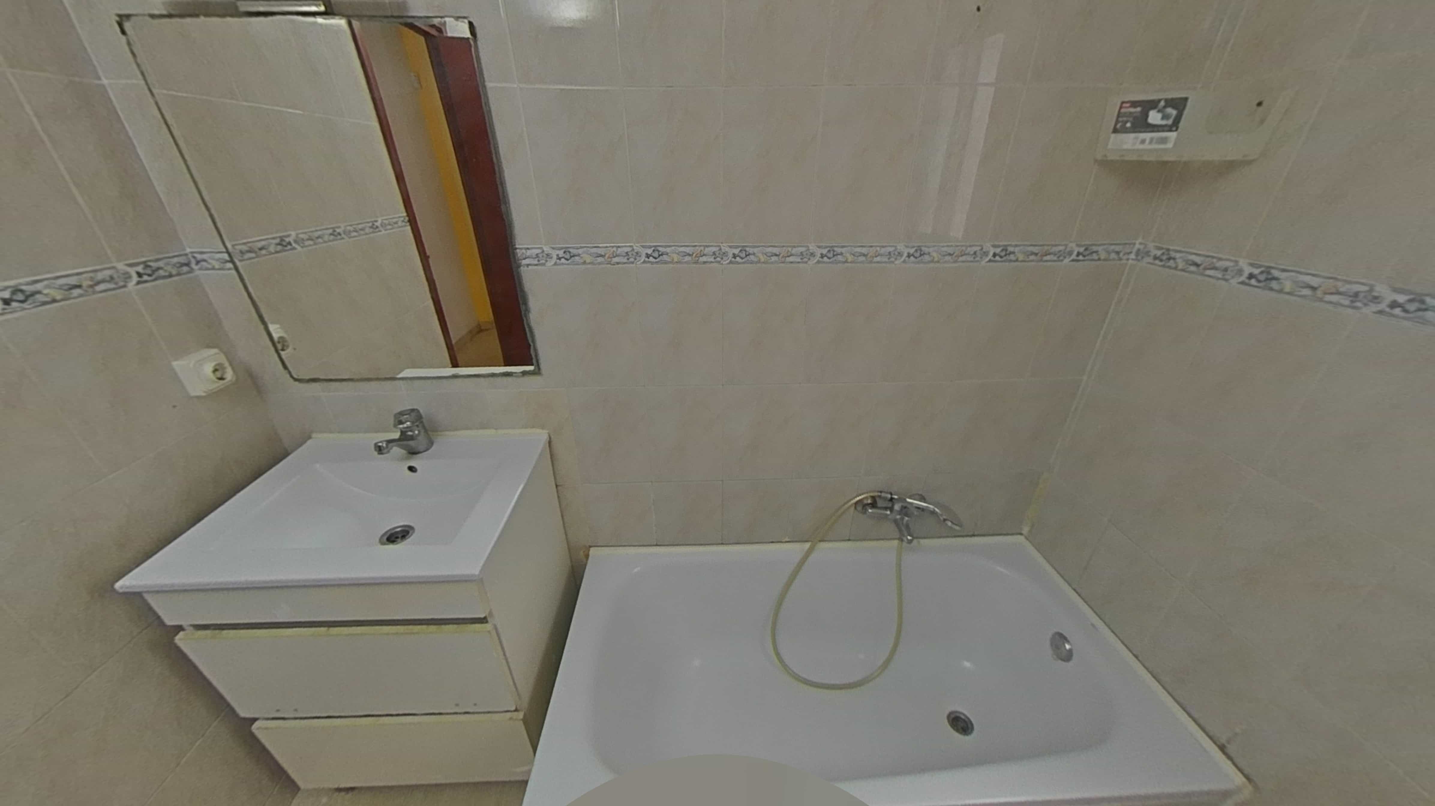 Flat for sale in calle Pedro Cabanes
