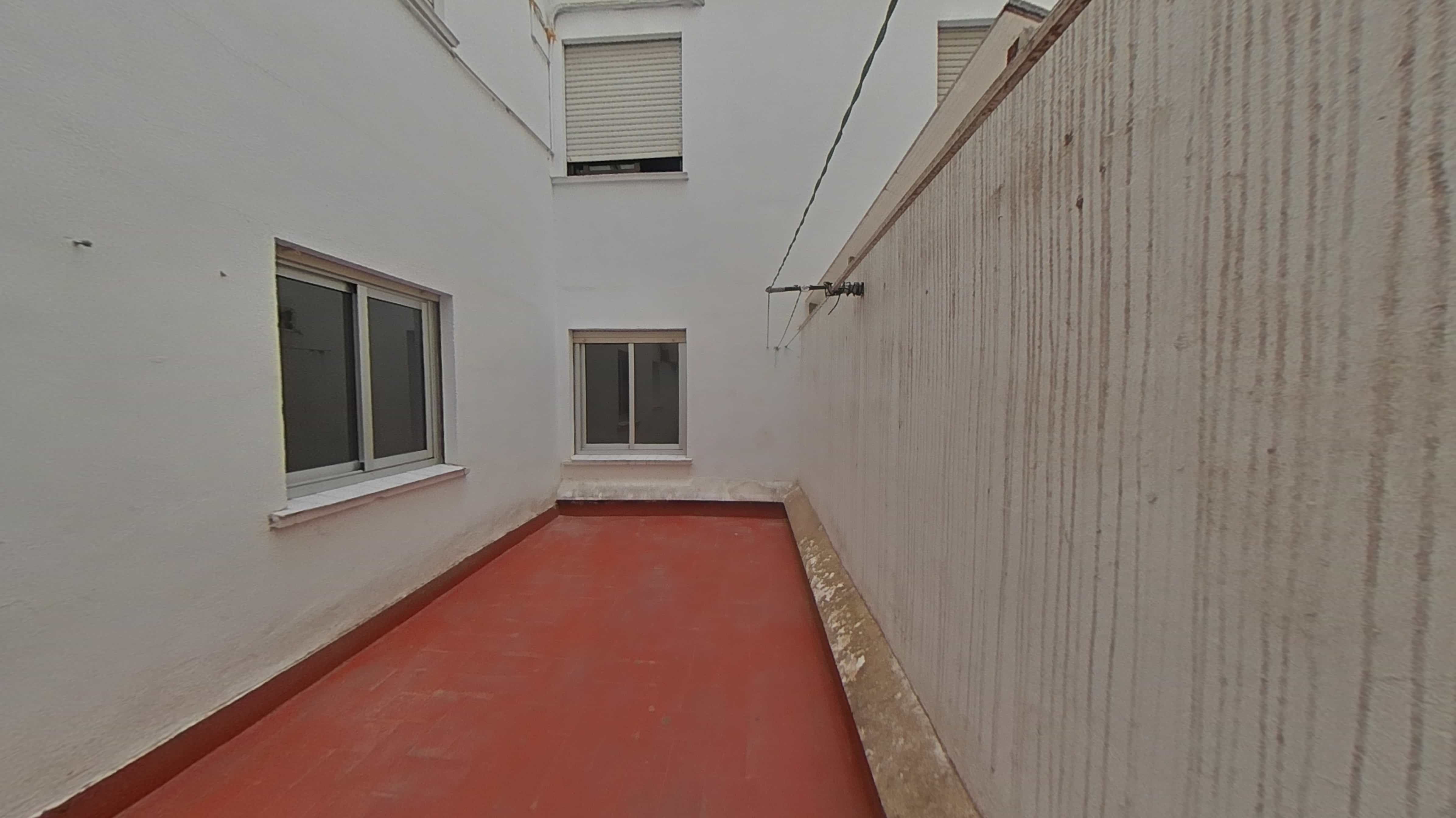 Flat for sale in calle Pedro Cabanes
