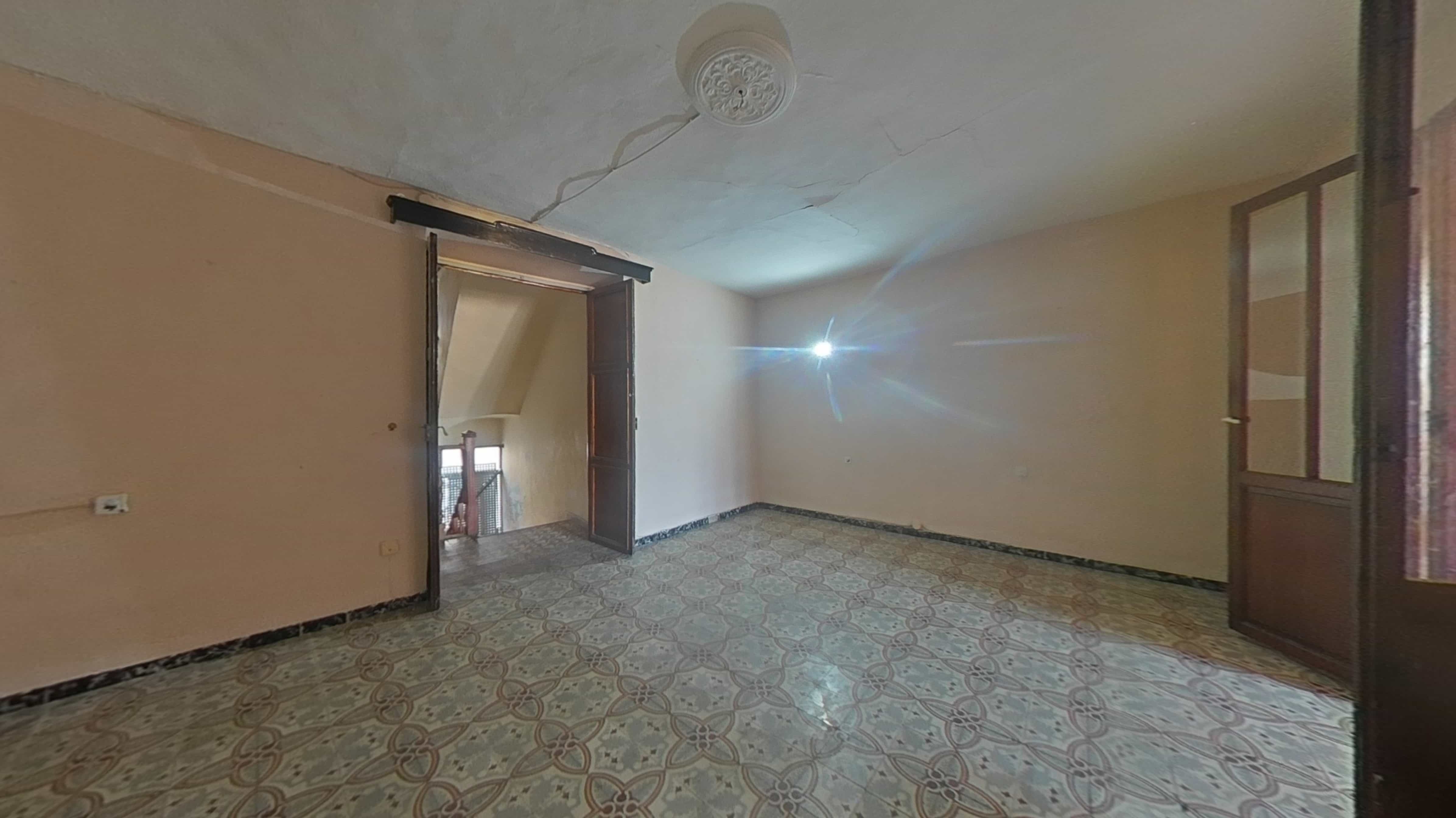 Chalet adosado en venta en calle Sant Pere