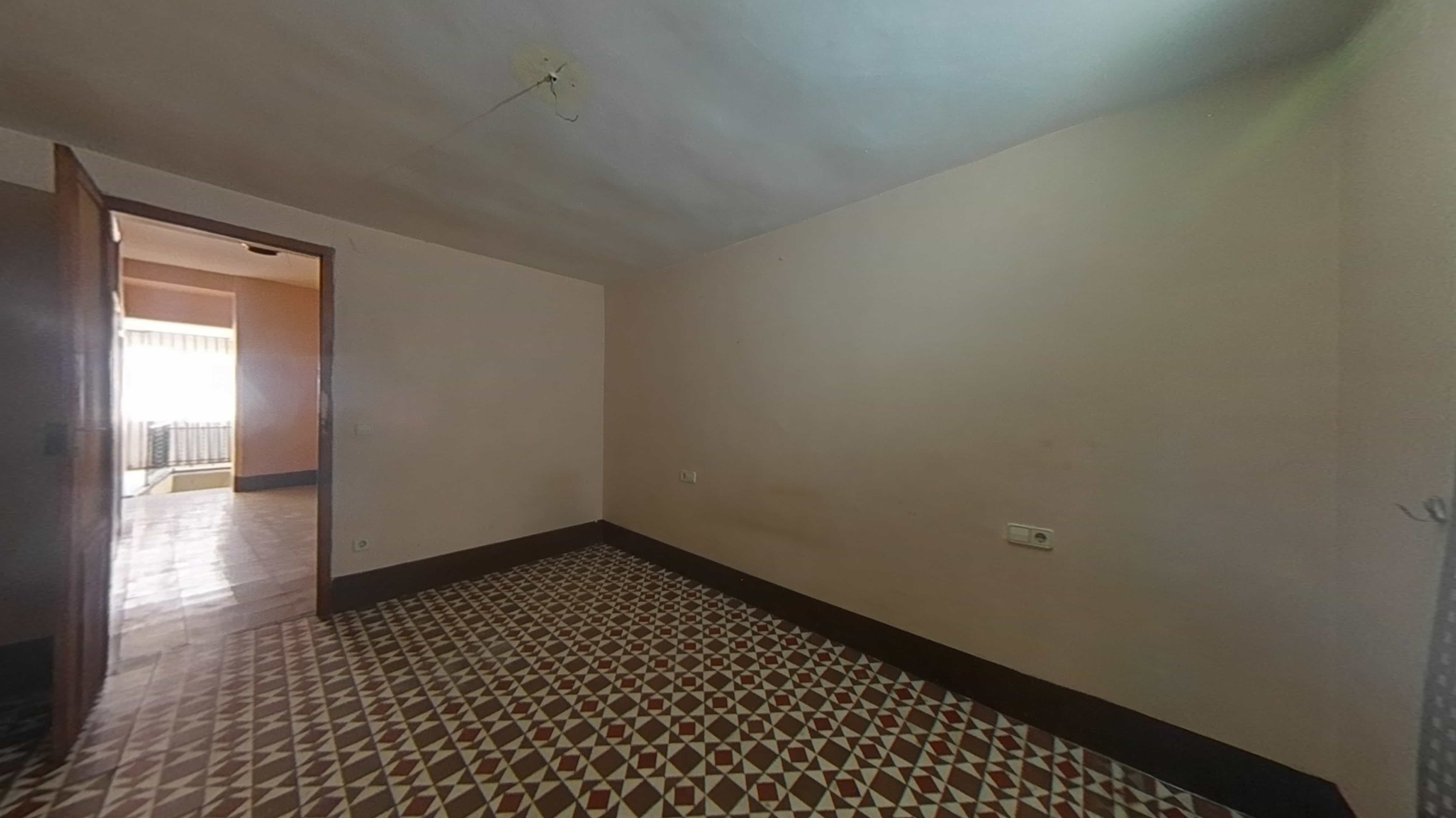 Chalet adosado en venta en calle Sant Pere