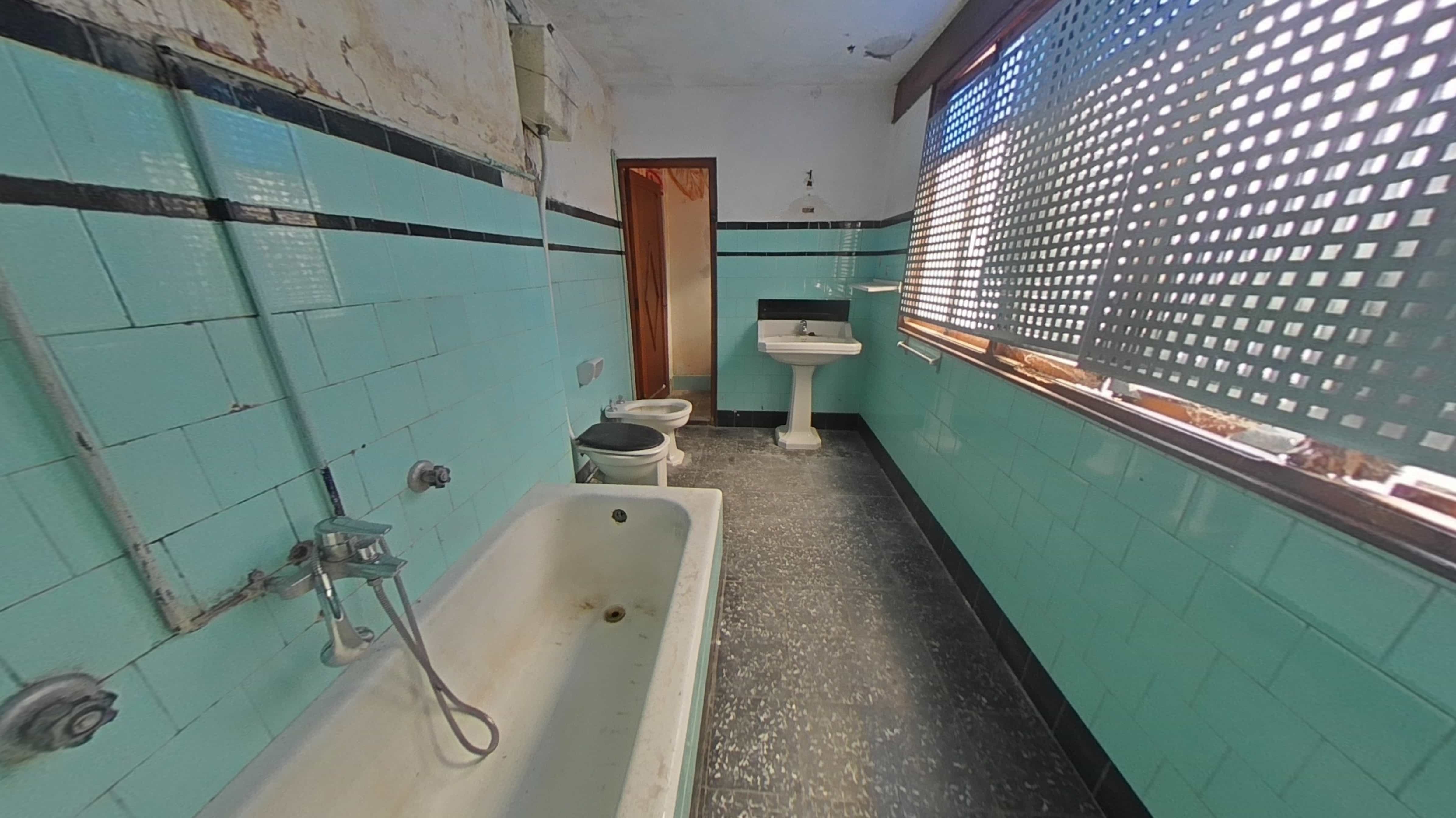 Chalet adosado en venta en calle Sant Pere