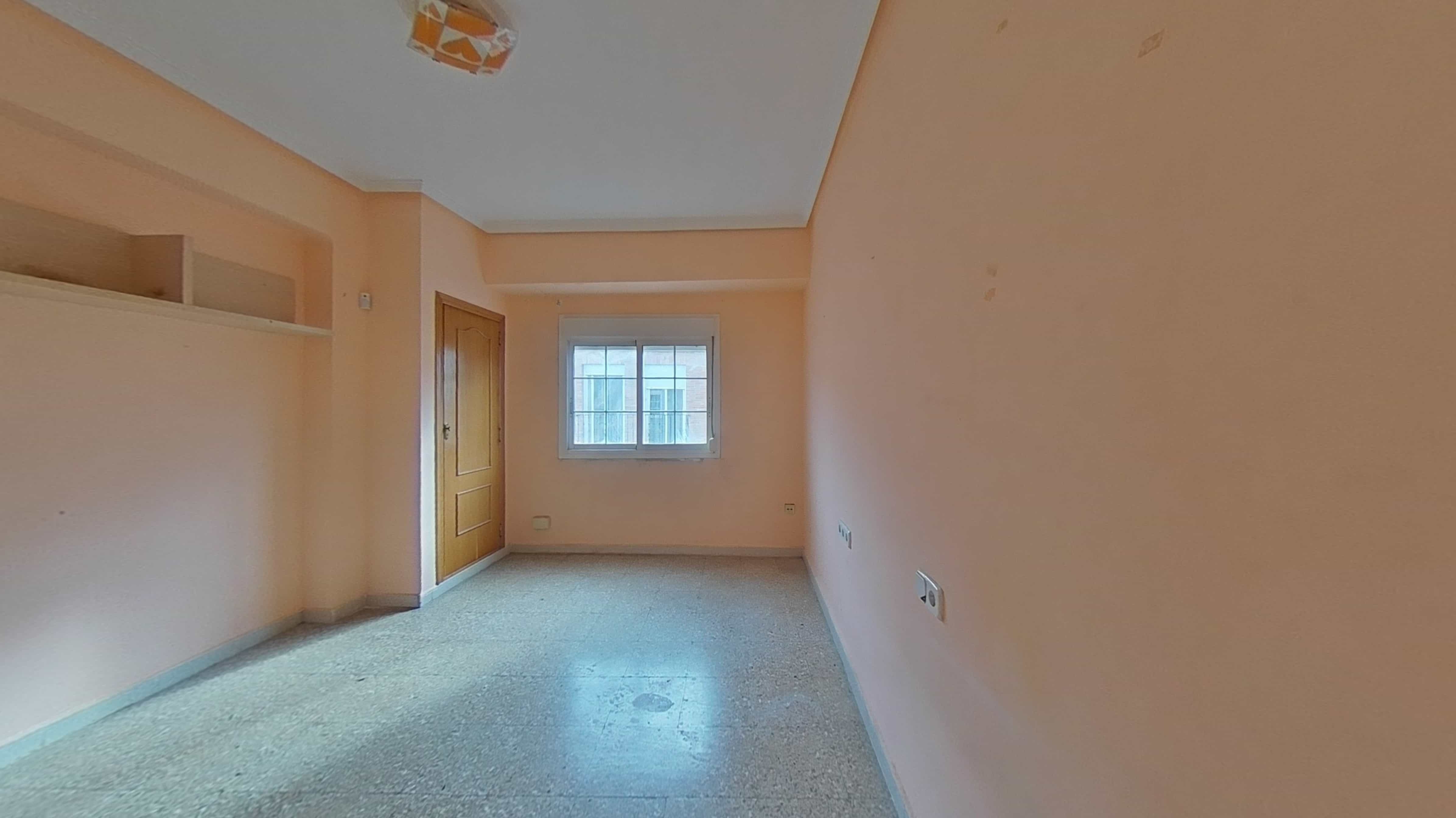 Flat for sale in calle Sueco