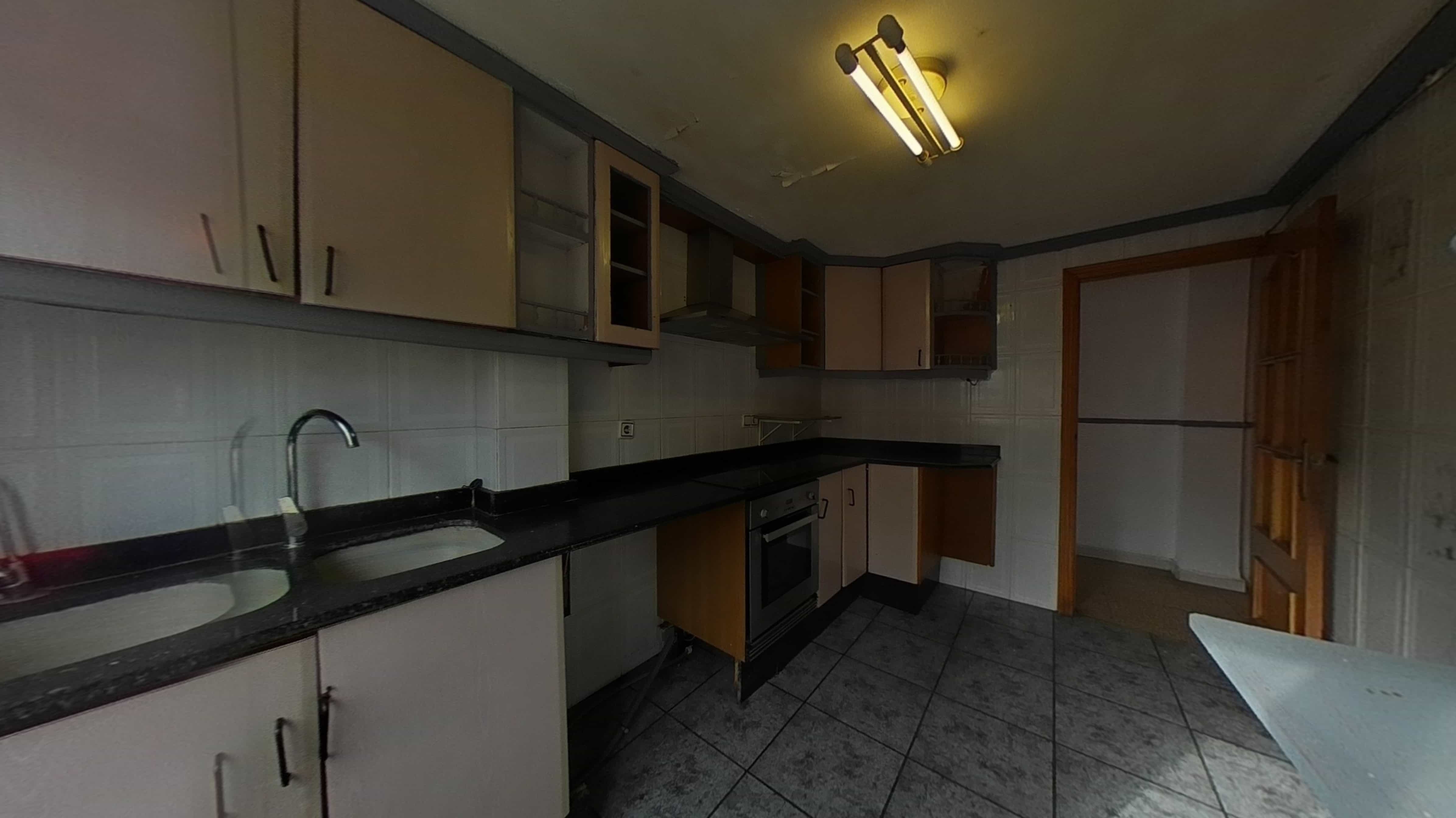 Flat for sale in calle Sueco