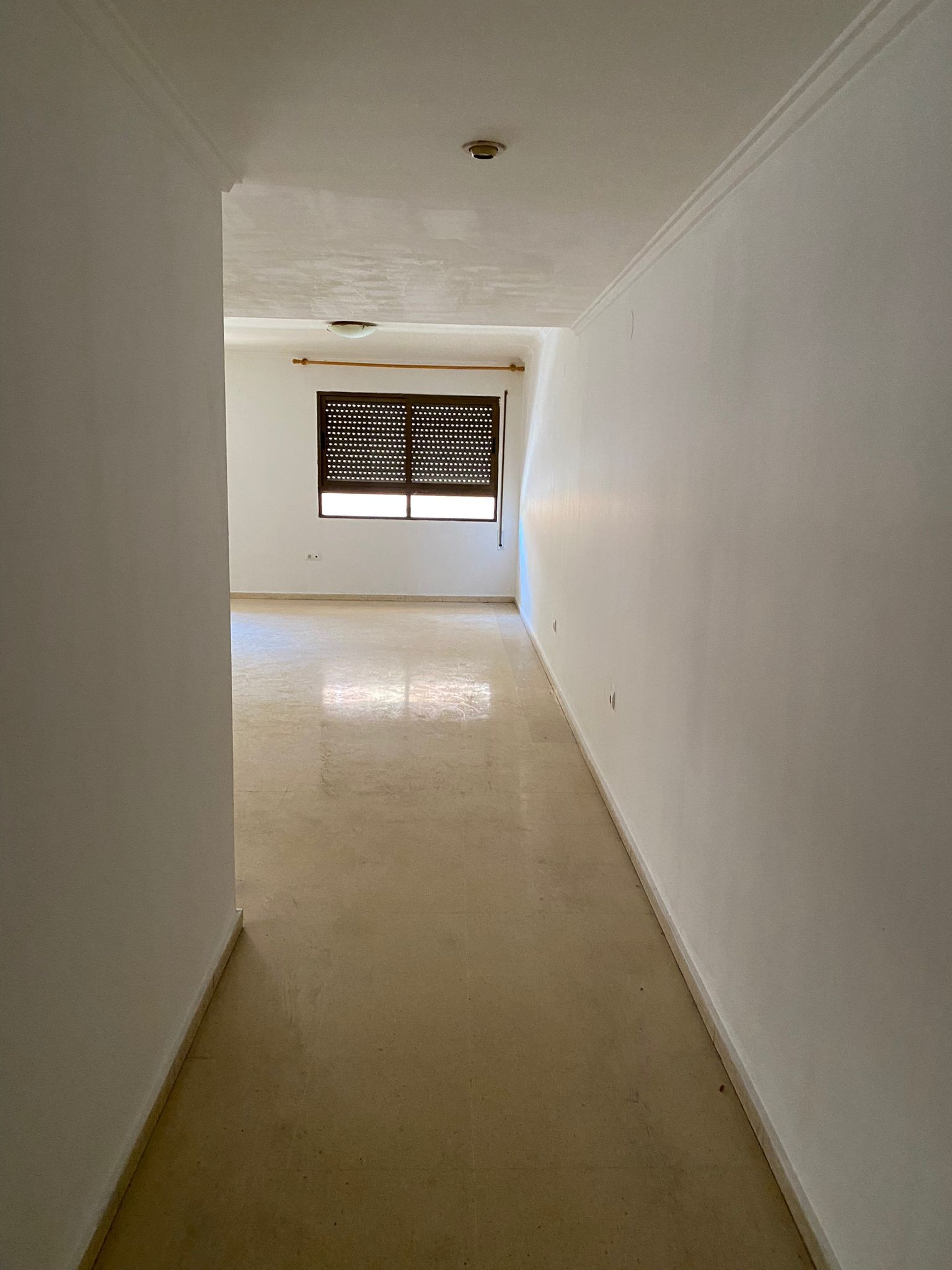 Flat for sale in calle Nou D'octubre - Esquina C/joanot Martorell