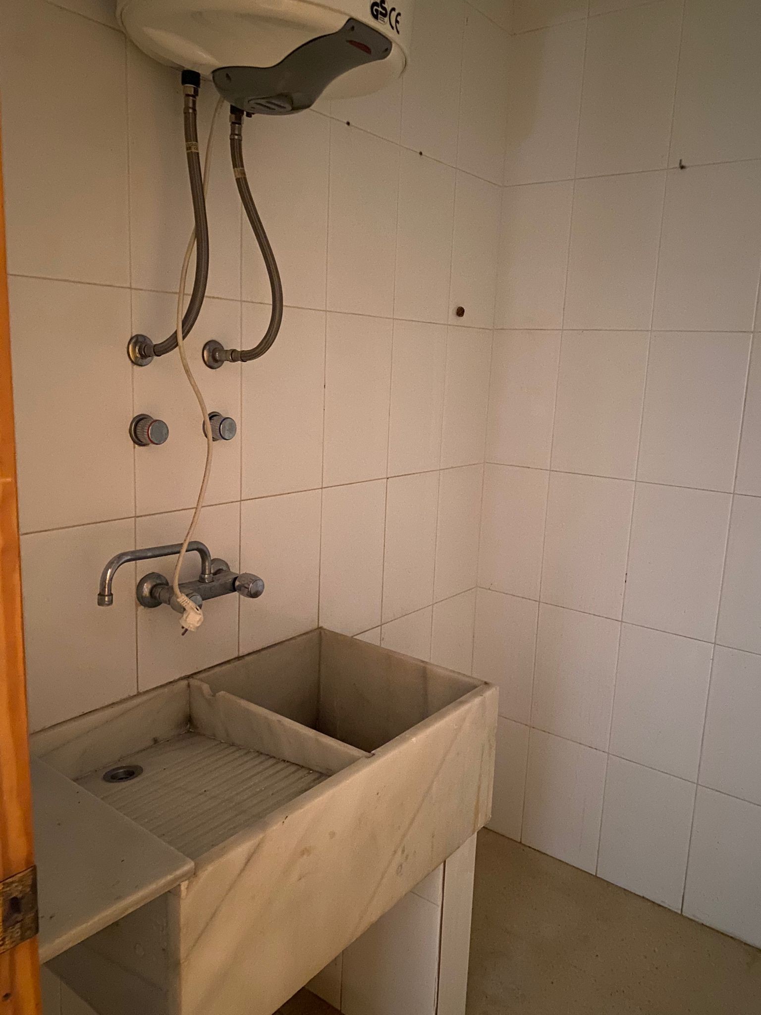 Flat for sale in calle Nou D'octubre - Esquina C/joanot Martorell
