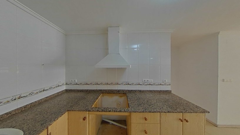 Piso en venta en calle Nou D'octubre - Esquina C/joanot Martorell