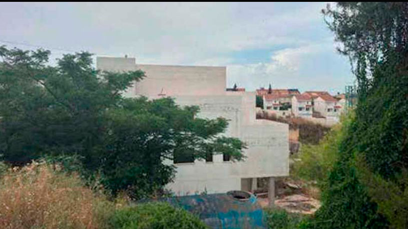 Travail arrêté à vendre à avda Del Rio Turia