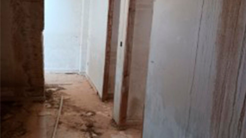 Travail arrêté à vendre à avda Del Rio Turia