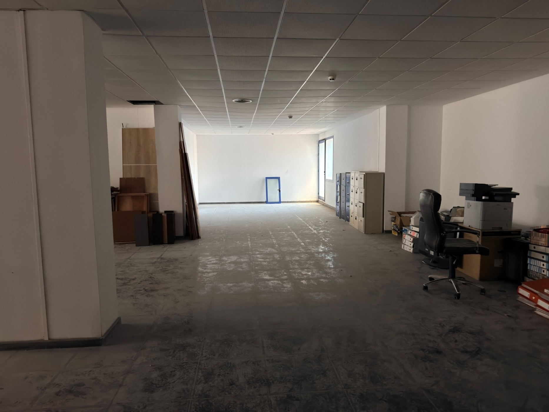 Oficina en venta en avda Del Puerto (pol. Ind. Ingruins)