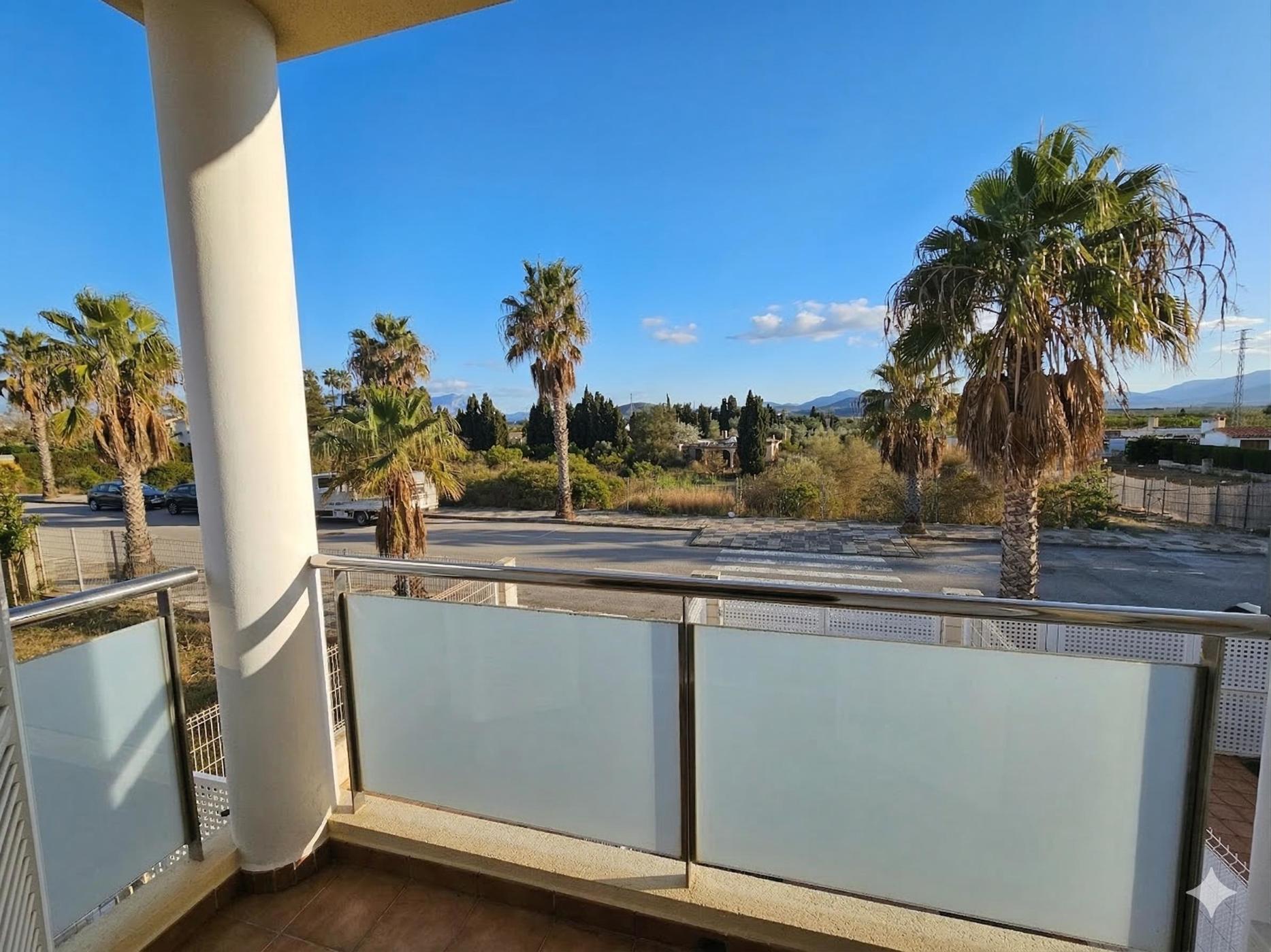  Maison mitoyenne à vendre à carrer Carrer Rabdells