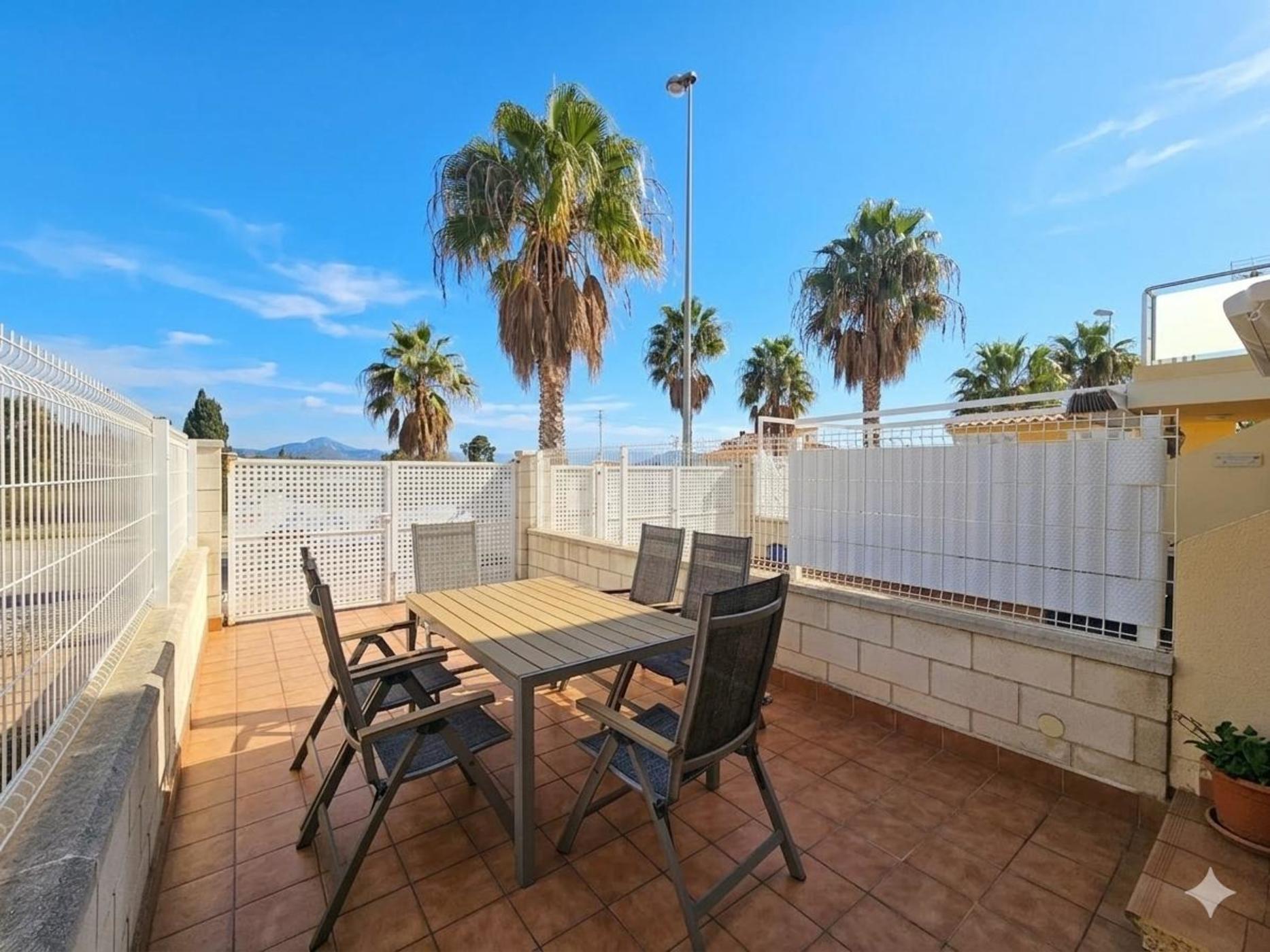  Maison mitoyenne à vendre à carrer Carrer Rabdells