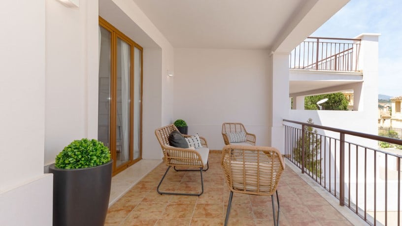 Promoción de obra nueva, Majestic, Casares