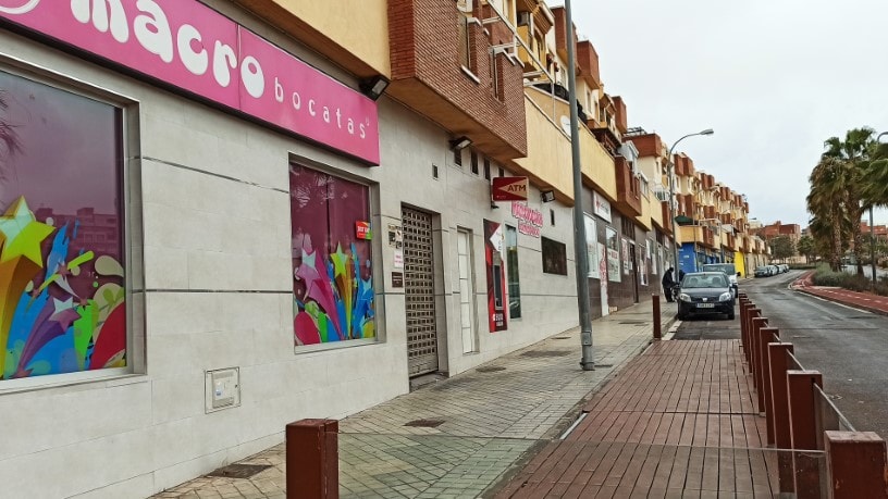 Locaux commerciaux à vendre à calle Traviata