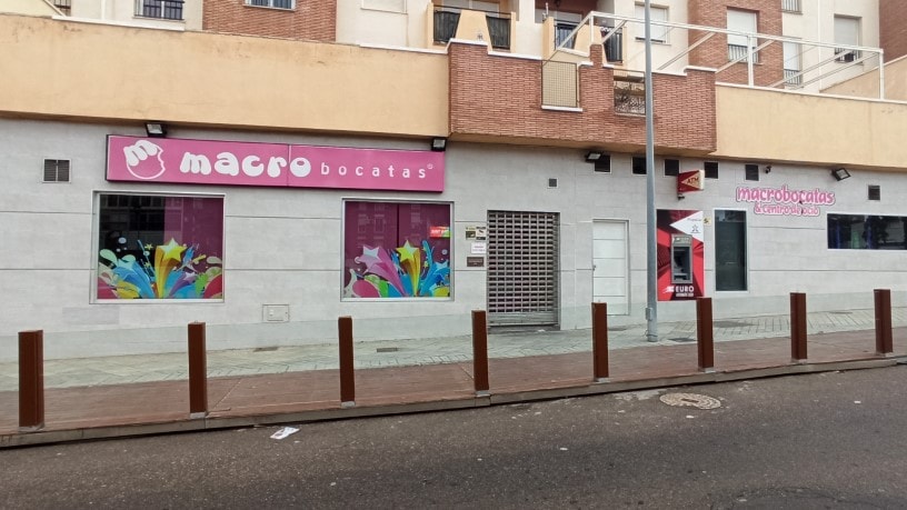 Locaux commerciaux à vendre à calle Traviata