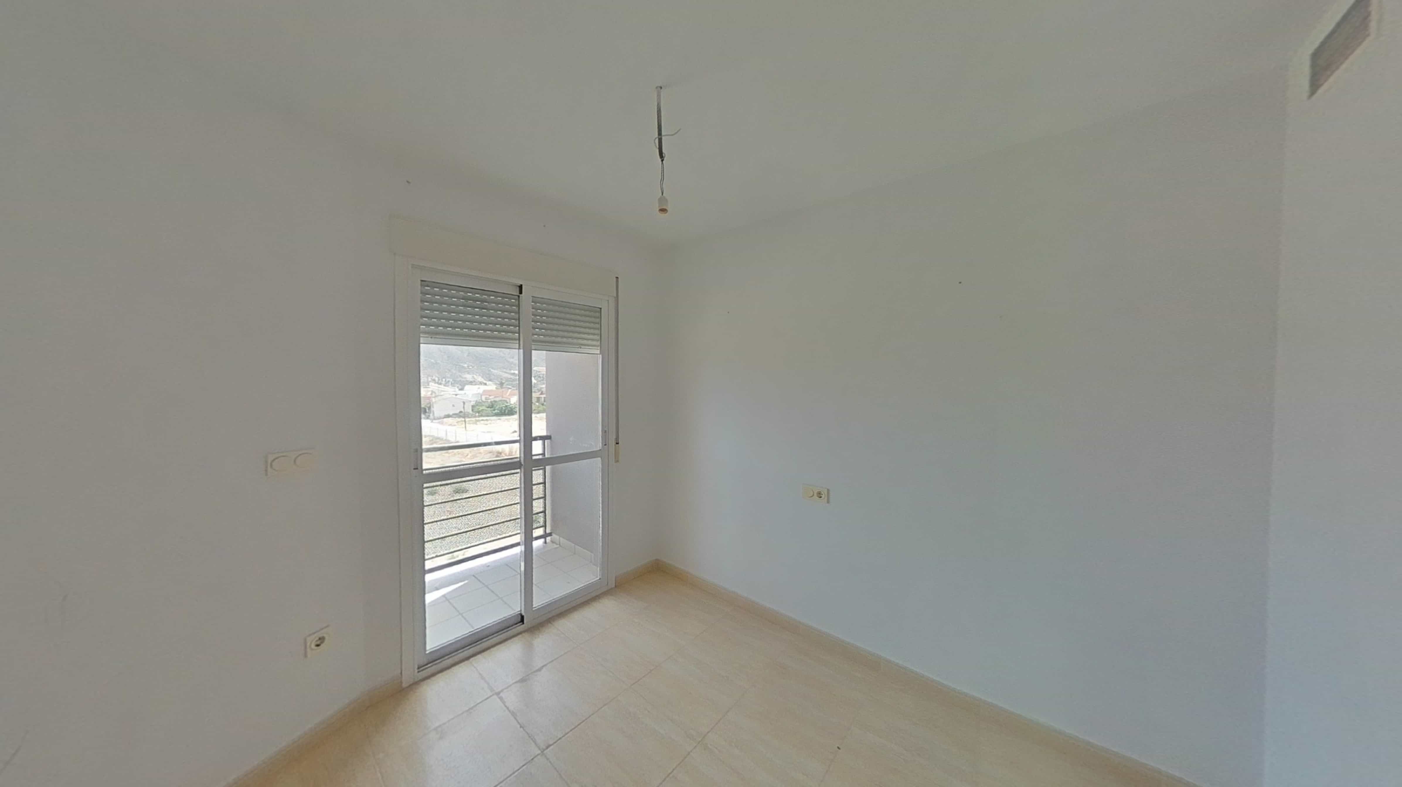 Flat for sale in calle Guillermo Simonelli