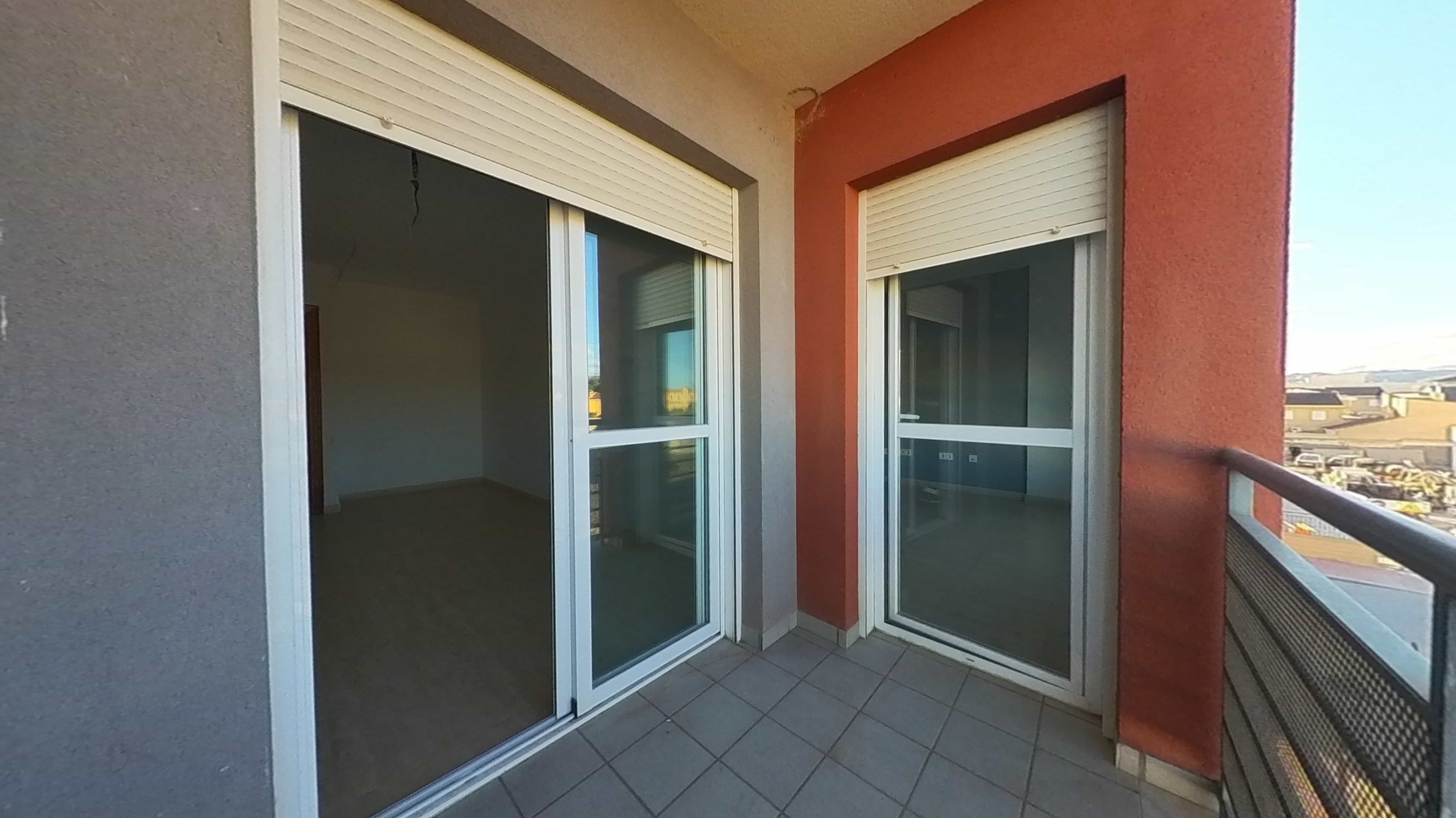 Piso en venta en calle Guillermo Simonelli