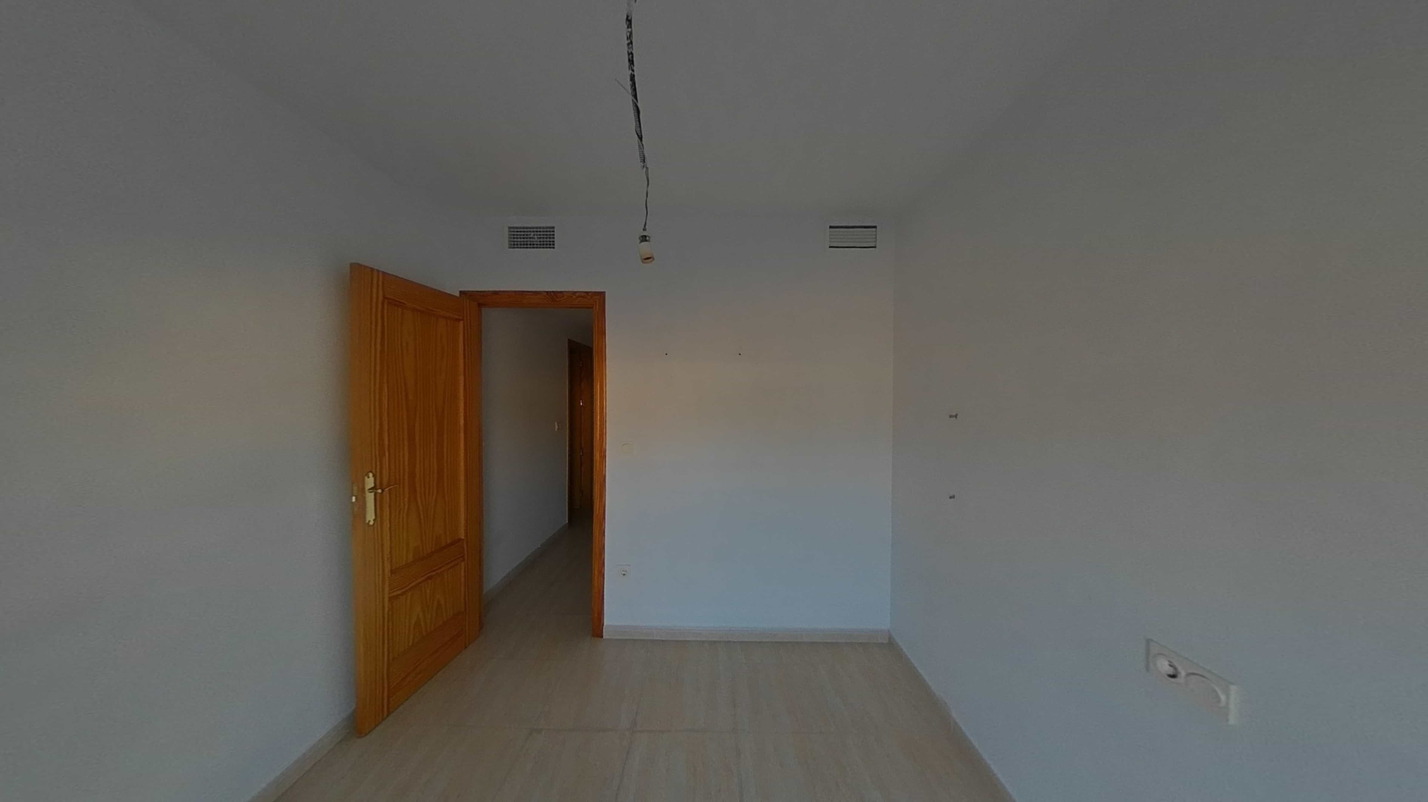 Piso en venta en calle Guillermo Simonelli