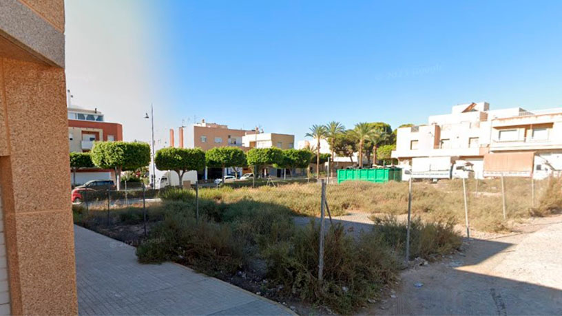 Urban ground for sale in avda Bulevar de el Ejido (e)