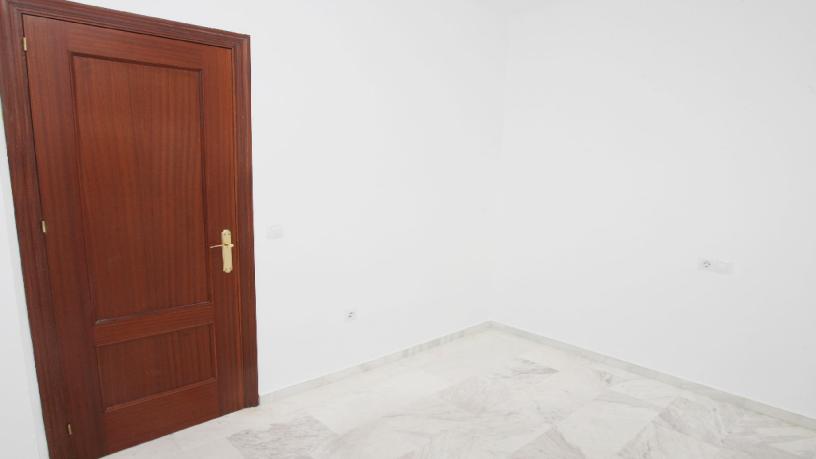 Chalet adosado en venta en calle Pablo Ruiz Picasso
