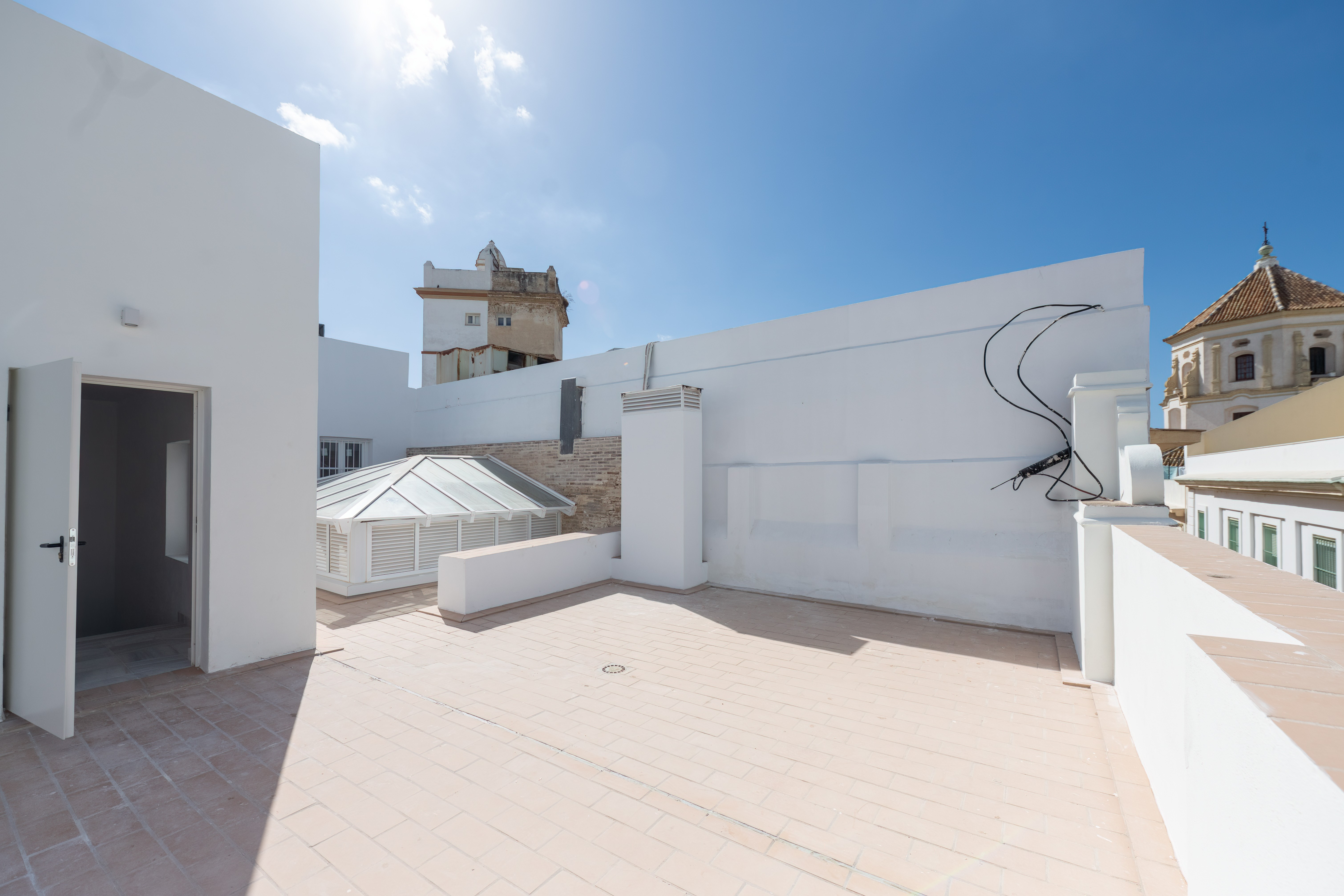 Piso en venta en calle Rafael de la Viesca