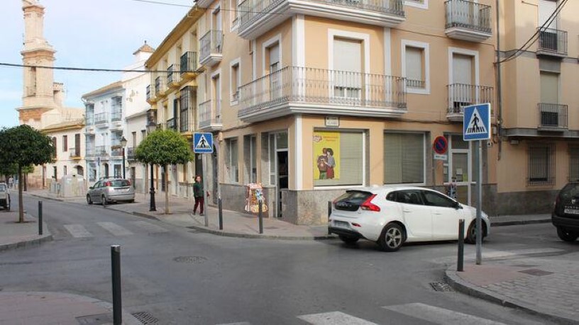 Piso en venta en calle Zuheros