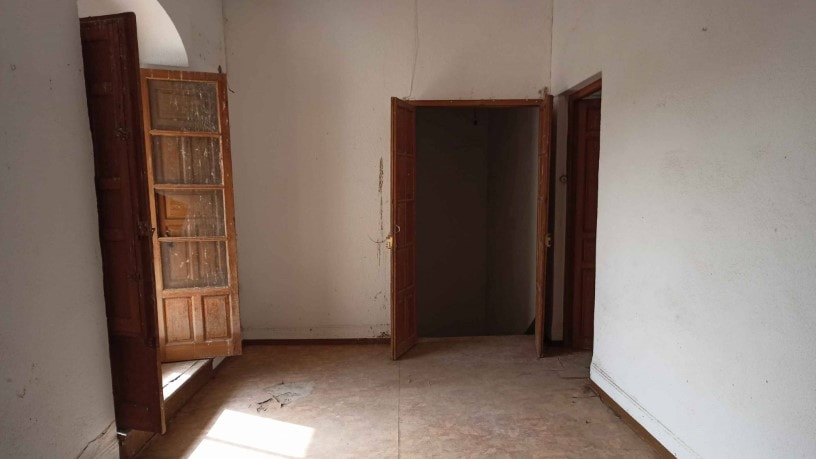 Office Building for sale in calle Fernández Santiago