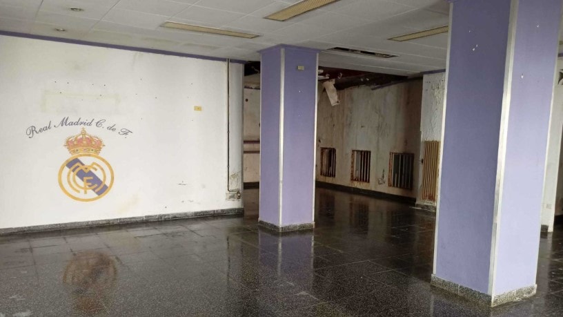 Office Building for sale in calle Fernández Santiago
