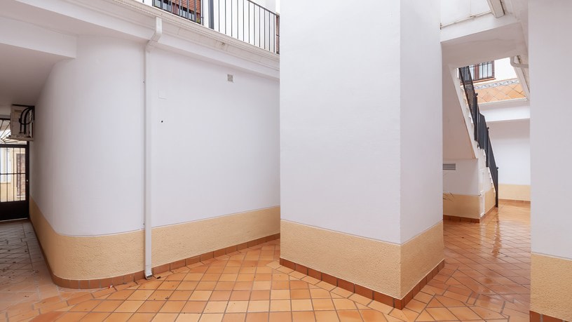 Locaux commerciaux à vendre à calle Fuente Alamo
