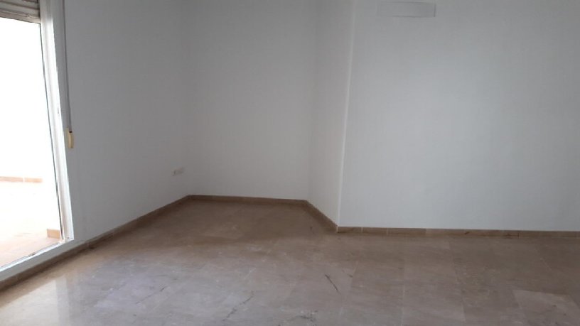 Garaje en venta en otrs Cl Maravillas Alta
