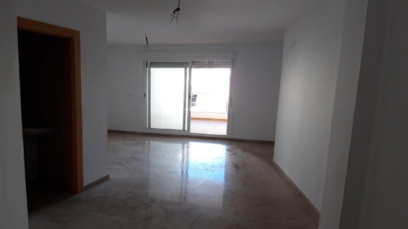 Garaje en venta en otrs Cl Maravillas Alta