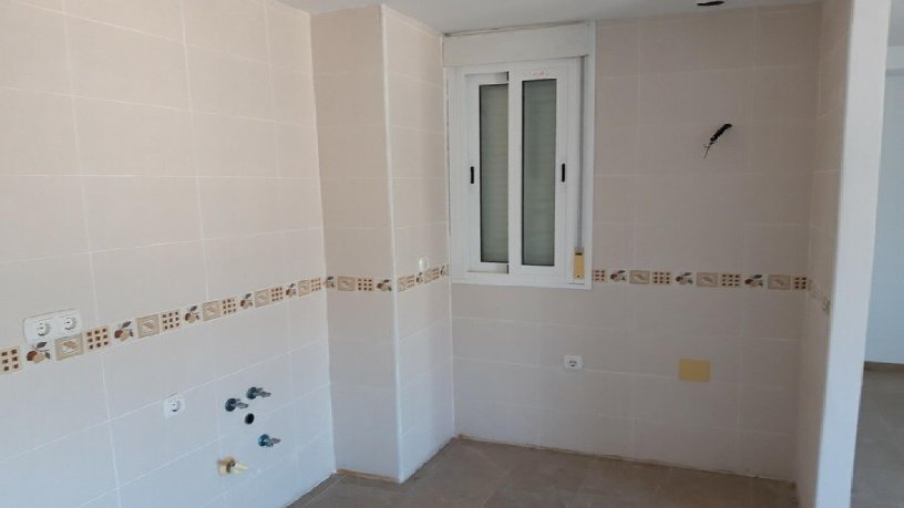 Garaje en venta en otrs Cl Maravillas Alta