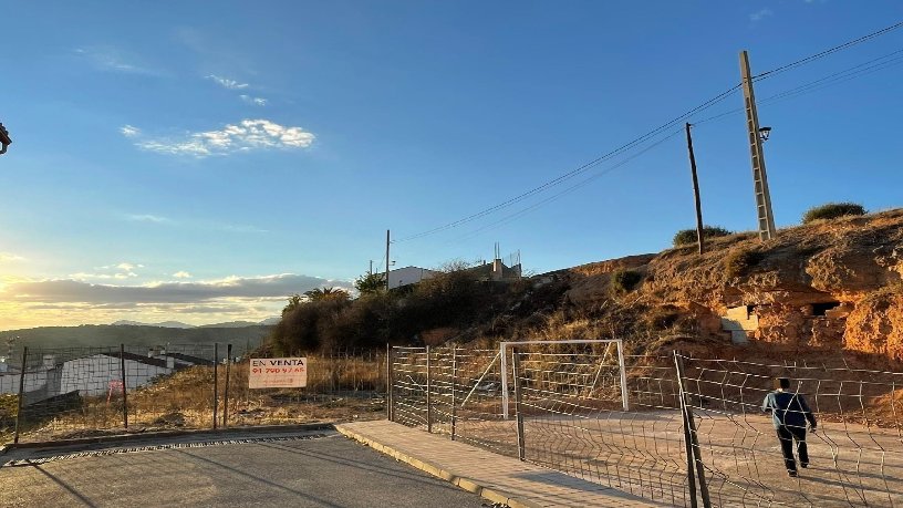 Terreno urbanizable en venta en calle Cerezo