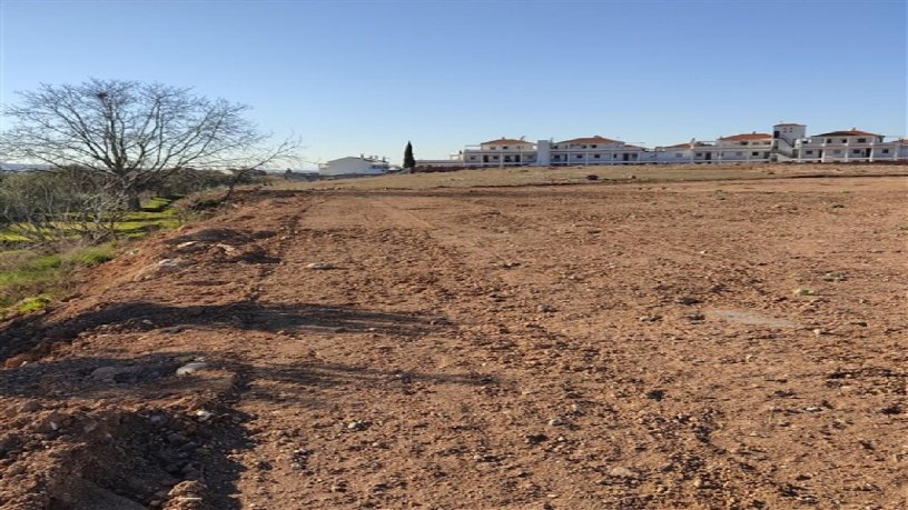 Urban ground for sale in  Sau-4