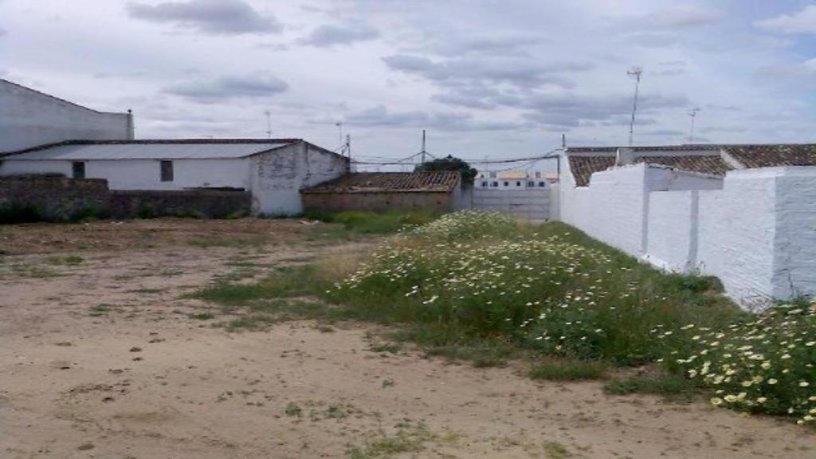 Obra parada en venta en cmno G A Becquer
