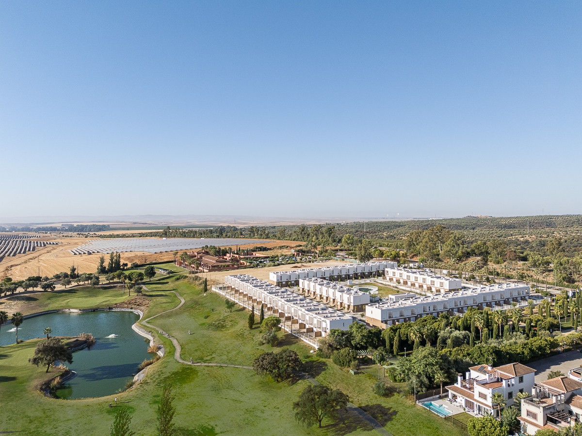 Chalet adosado en venta en calle Manuel Piñeiro