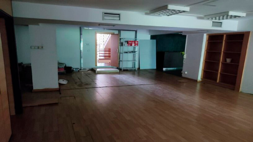 Local en venta en urb Silveria Fañanas