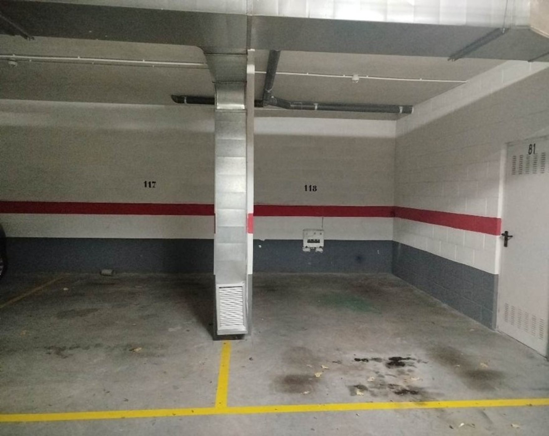 Garage à vendre à calle La Isla del Tesoro